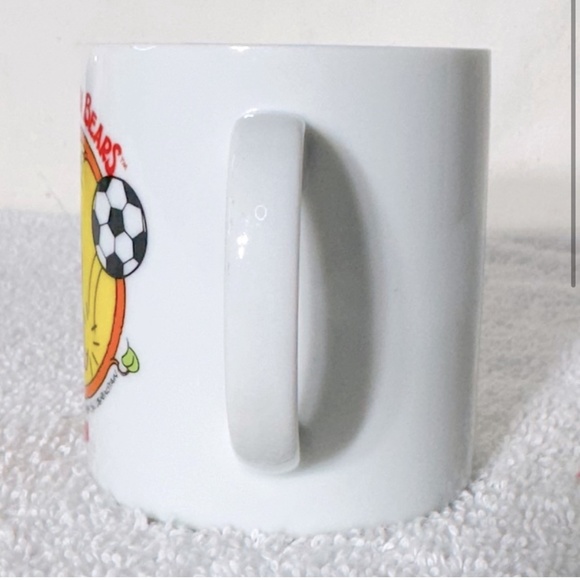 Vintage 1984 S. J. Berenstain Brother Bear Soccer Star Ceramic Coffee Mug Rare - Picture 2 of 9